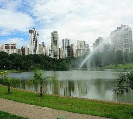 = = Flat St. Bueno Próximo Ao Park Vaca Brava= = Apartamento Goiânia Exterior foto